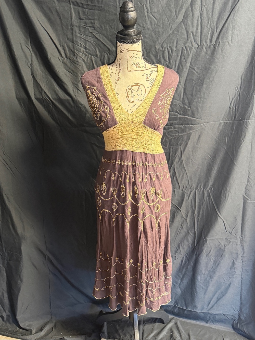 Vintage Y2K Venus Brown Embroidered Halter Tie Back Boho Midi Dress Womens Large